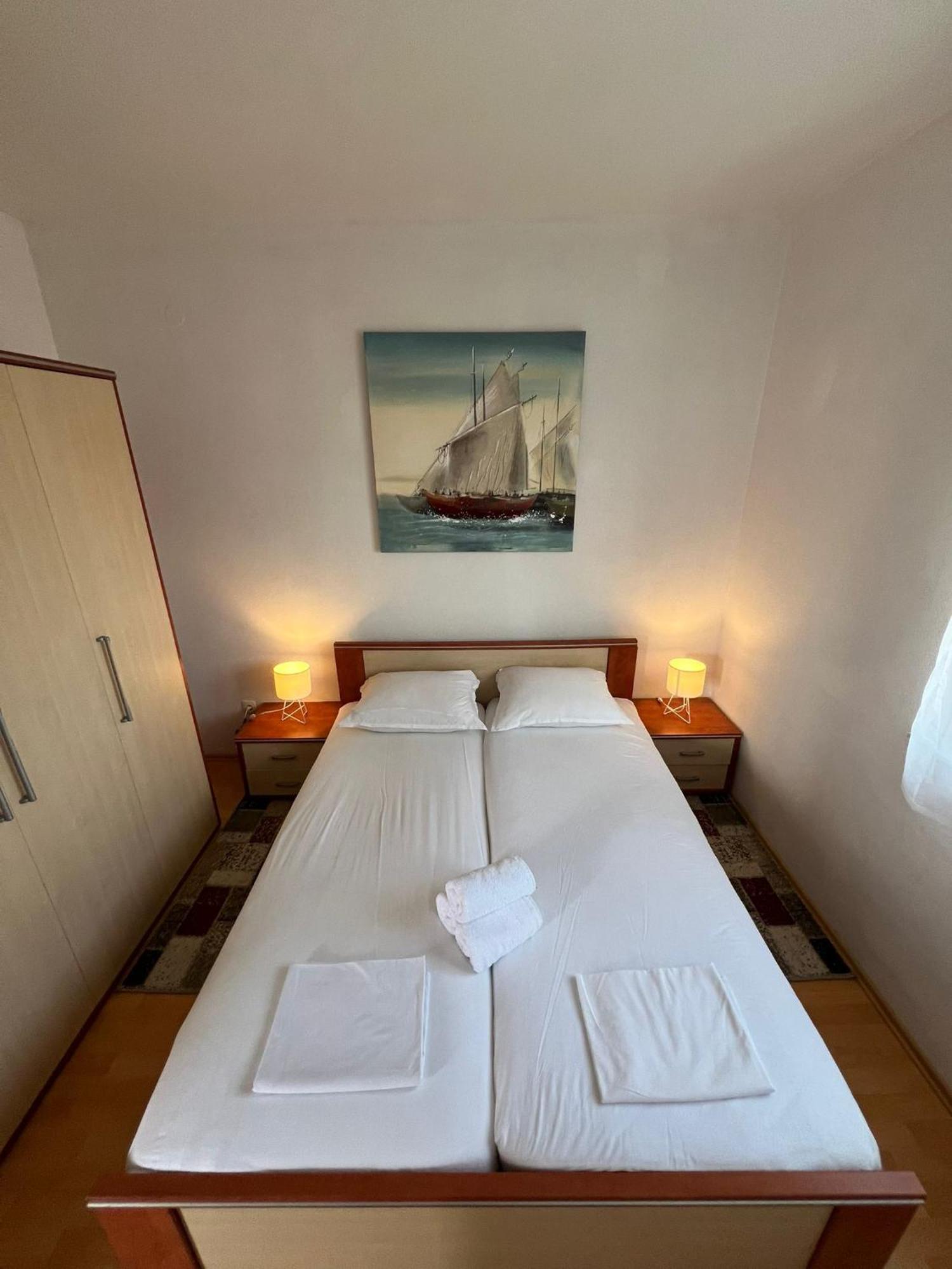 Apartment A&B Biograd Na Moru Kültér fotó